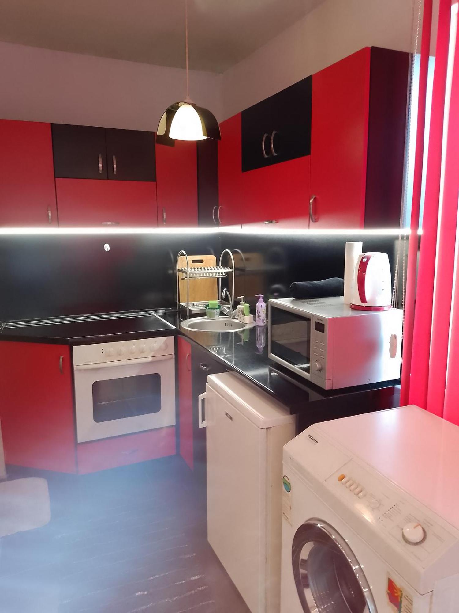 Red House Apartment เวลีคอเทอร์โนโว ภายนอก รูปภาพ