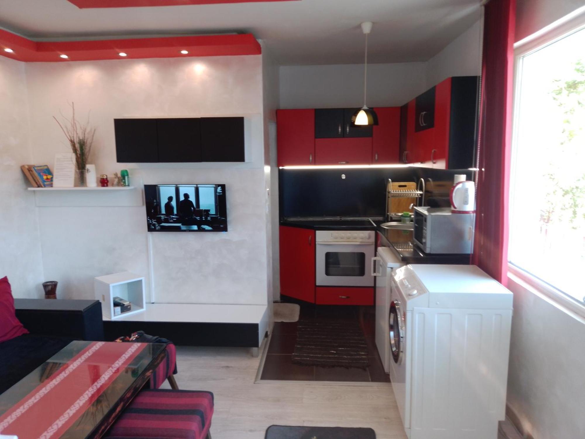 Red House Apartment เวลีคอเทอร์โนโว ภายนอก รูปภาพ